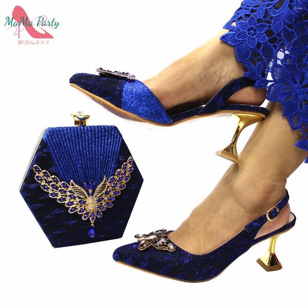 Chaussures habillées 2024 Design Italien Femmes and Bag Set in Royal Blue Color High Quality Slingbacks Pumps for Wedding Party