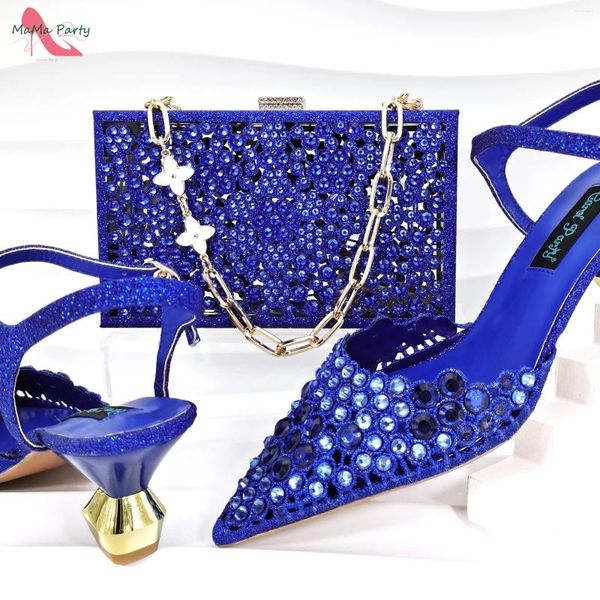 Chaussures habillées 2024 Élégant italien à venir Femmes et sacs de haute qualité Situé en bleu royal avec du cristal pour la fête