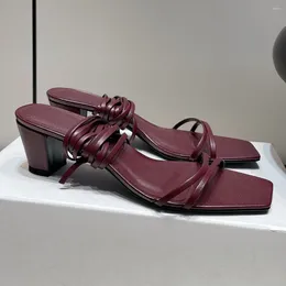 Chaussures habillées 2024 EST PRINTEMP ÉTÉ CONCISE SANDALS VÉMIERS GÉNIQUE COURT