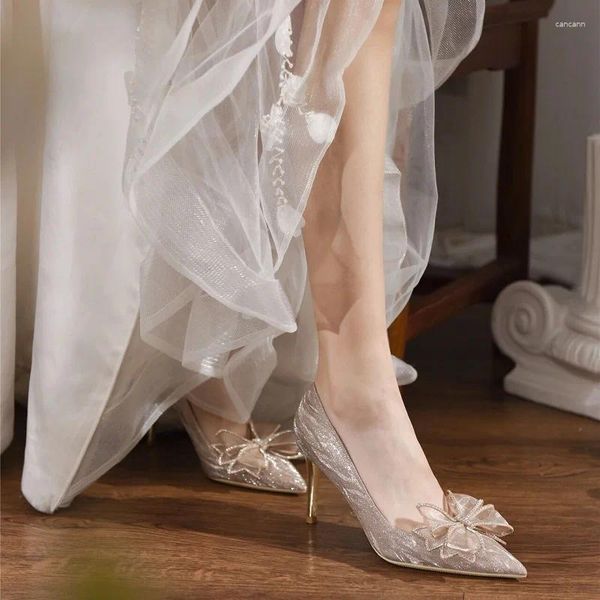 Chaussures habillées 2024 Français Bow Crystal High Talons Versatiles Femmes Maître Master portant deux usages Not Tiring Feet Wedding