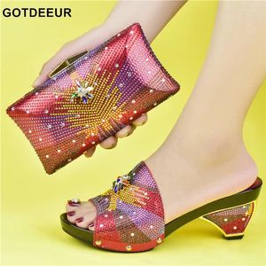 Robe chaussures 2024 italien correspondant et sac ensemble couleur orange décoré de strass femmes nigérianes chaussure