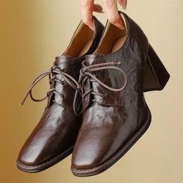 Zapatos de vestir 2024 primavera otoño talla grande 34-42 Pombas de piel de oveja para mujeres estilo británico estilo tacón de tacón alto de 7 cm de espesor
