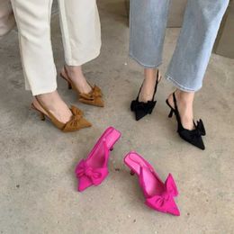 Zapatos de vestir 2024 de marca de verano para mujer, sandalias con talón descubierto, zapatos de moda con lazo y punta estrecha, zapatos de tacón elegantes para mujer