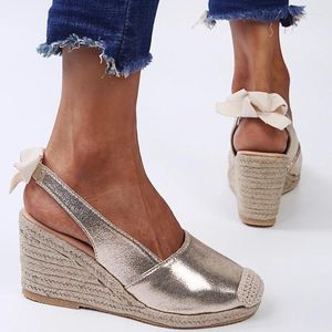 Jurk Schoenen 2024 Zomer Wiggen Sandalen Voor Vrouwen Mode Gesloten Teen Bandage Espadrille Platform Stijlvolle Dames Slingback