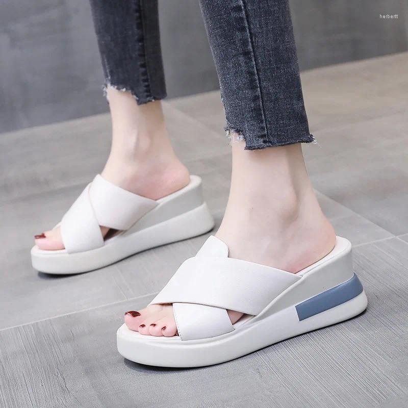 Dress Shoes 2024 Summer Women Pu Leather Wedge Heeled Sandals Cross Strap Style Casual Ladies Open Toe Solid Buckle Sandalias