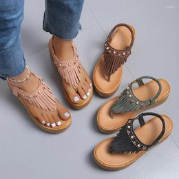 Kleidschuhe 2024 Wedges Sandalen für Frauen Wide Heels Slip-On-Plattform Weibliche Ethnische Stil Quasten Sandale Damen High Heel