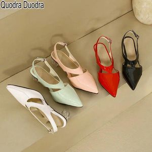 Dress Shoes 2024 Dames Pumps Fashion Lady Hoge Heel Party Vrouw Vrouw Vrouw 45 Gerichte Toe Red Green Buckle Sandal Spring Office