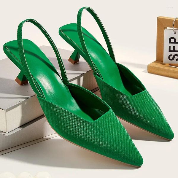 Zapatos de vestir 2024 mujeres sandalias sandalias verdes verdes de verano dama tacones bajos tacones de diseño de punta puntiaguda talla 35-43