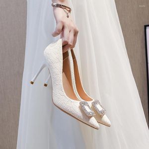 Chaussures habillées 31-43 Dentelle Blanche Mariage Strass Talons Hauts Pointu Mariée Femmes Stiletto Escarpins Rouges