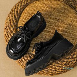 Chaussures habillées 33-43 en cuir verni pour femme Mocassins plateforme noirs à lacets