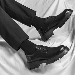 Chaussures habillées 43-44 Taille 40 Baskets à talons noirs pour hommes 2024 Sport de mariage Acheter Footwears Tenix Health Basquet