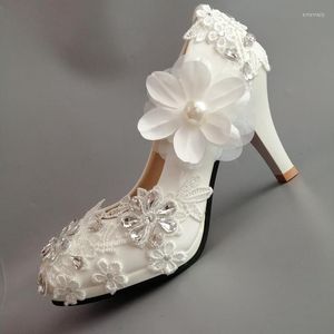 Chaussures habillées 9CM talon fleur Applique dentelle Designer mariage mariée blanc argent cristal strass fille fête pompes de mariée