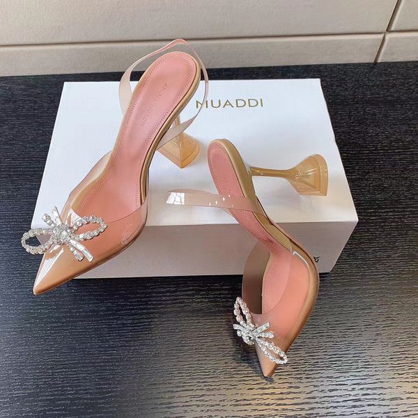 Zapatos de vestir Amina muaddi Begum PVC Muller zapatos con lazo decoración zapatos Bombas carrete Tacones sandalias mujer Diseñadores de lujo Noche