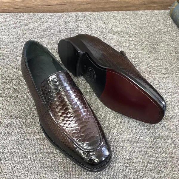 Zapatos de vestir Auténtico cuero real Goodyear Handcraft Pintado Color Square Toe Mocasines con cordones exóticos genuinos para hombres