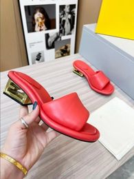 Dress Shoes Ballet Flat Women Sandaalleer Midden Hakken Buckle Rubber Sole Muilezels Hakken High Summer Beach Luxe Wedding Schoen Hoge Heel Designer Dames Sandaal