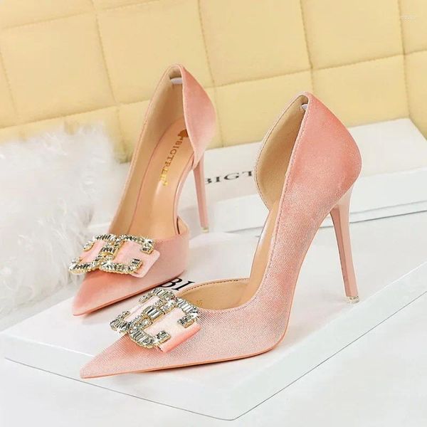 Robe chaussures Banquet talons hauts mince bouche peu profonde pointu strass bouton noeud papillon unique