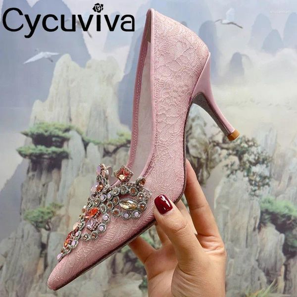 Chaussures habillées perle Broidered Designer Stilettos en dentelle Femmes Pumps Retro Crystal High Talon Slip on Sexy Khaki Party Wedding Woman