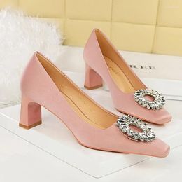 Chaussures habillées bigtree femmes 6cm talons hauts pompes en soie en soie peu profonde orteil en métal bloc cristal basse basse offense de soirée verte rose rose