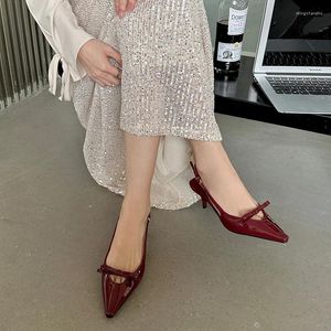 Kledingschoenen zwarte pompen vrouwen sexy puntige teen slingback hoge hakken comfortjes lage hiel dames kantoor boog zomer wijn rood