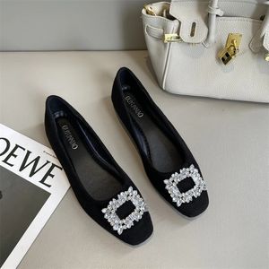 Chaussures habillées Noir Satin Tissu Appartements Chaussures Femme Basique Paillettes Strass Cristal Diamant Boucle Appartements Mode Chaussure De Mariée Travail Femmes Chaussures 231128