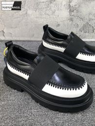 Geklede schoenen Zwart Wit Januari Gemengde kleuren Designer Business Casual Heren Dikke bodem Platform Mode Kantoor Heren Loafers