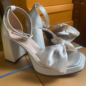 Chaussures habillées nœud femmes sandales pompes été Marie Janes diapositives Lolita talons hauts concepteur gros fête Femme 2023