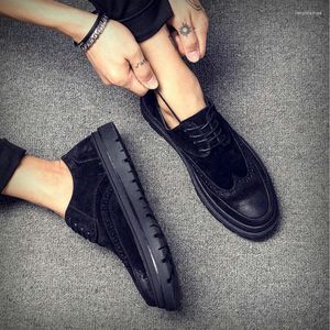 Dress Shoes Brand Fashion Heren Flats Casual Britse stijl Oxfords Business Men Suede Brogue Party Formal 2022