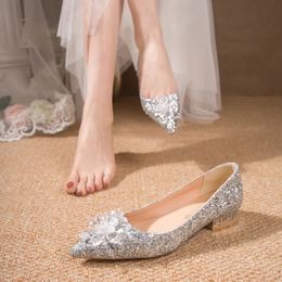 Chaussures habillées Chaussures de mariage de mariée paillettes talons hauts pompes femmes argent or strass chaussures en cristal femmes chaussures habillées en cristal 231108