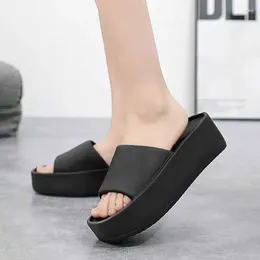 Chaussures habillées Bright Ladies 'Slippers Flip Flip Flip Flip Half Women's Summer Sandals Shoe Woman 2024 Tennis