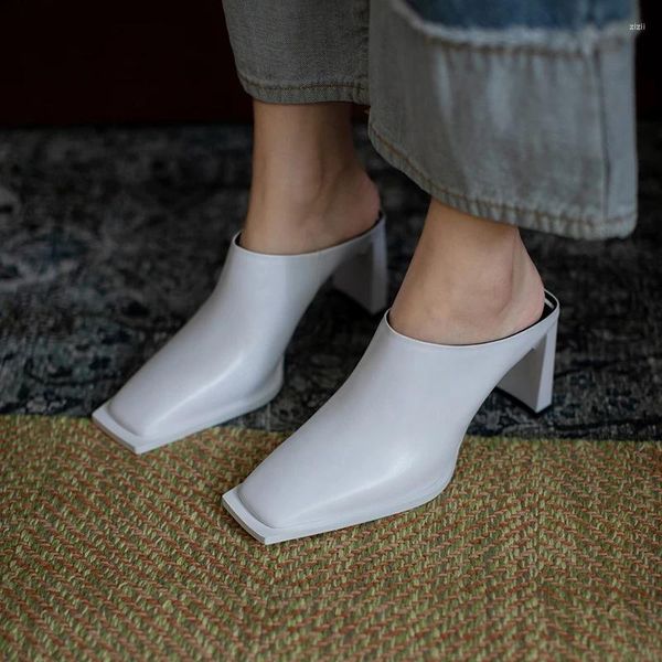 Zapatos de vestir estilo británico Slingbacks tacones altos bombas de mujer tacón grueso 2023 verano cabeza cuadrada zapatillas blancas sandalias