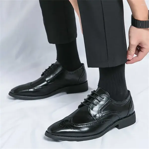 Zapatos de vestir Brogue Altura hasta el escenario Tacones Tenis Hombres Deportes Deportes Hombre elegante Zapatillas de deporte Colección Bascket Clase de reventa