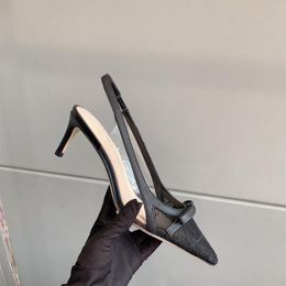 Chaussures habillées Casual Designer Mode Femmes Noir Dentelle Maille Arc Pointu Toe Stiletto Stripper Talons Hauts Slingback Sandales Partie