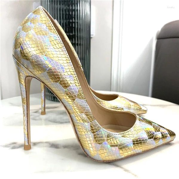 Chaussures habillées concepteur décontractée sexy Lady Fashion Femmes Gold Snake Pointy Toe Stietto Stripper High Heels Zapatos Mujer Prom Soirée