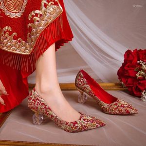 Chaussures habillées Talons décontractés 2024 Sandales en cristal à lacets Dames Slip sur Pompes Pointu Wedge Confortable Derniers ornements d'or AFR