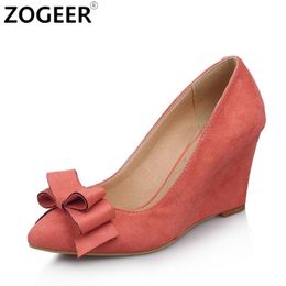 Kledingschoenen Casual wig schoenen voor vrouwen mode roze blauwe wig pompen puntig teen kudde zoete boog kantoor trouwschoenen voorjaar herfst zogeer 230309