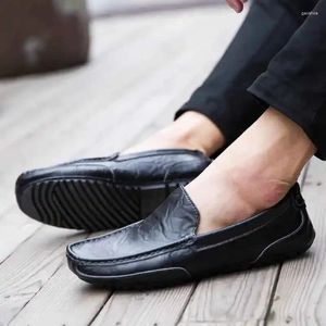 Chaussures habillées Chaussures Noir Mâle Baskets Acheter Casual Cuir Ete 2024 Joggers Hommes Numéro 40 Bottes d'hiver Étudiant Tennis