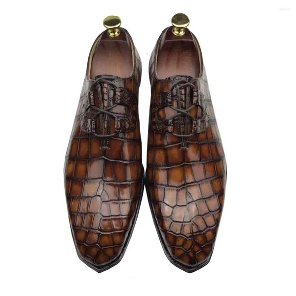 Chaussures habillées chue arrive les hommes de cuir crocodile de leahter nombril