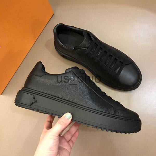 Chaussures habillées Classic Black Brown Men Chaussures Real Leather Mens Sneakers Muisseaux Lacet Up Up Low Top Fashion Casual Shoe Designers Chaussures Homme avec Box Taille 3845 J230612