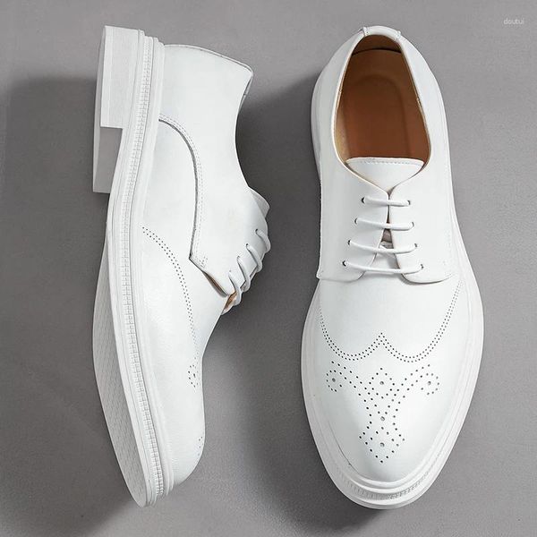 Zapatos de vestir Classic Brand Men's White Business Brogue Otoño Low Top Cuero genuino puntiagudo