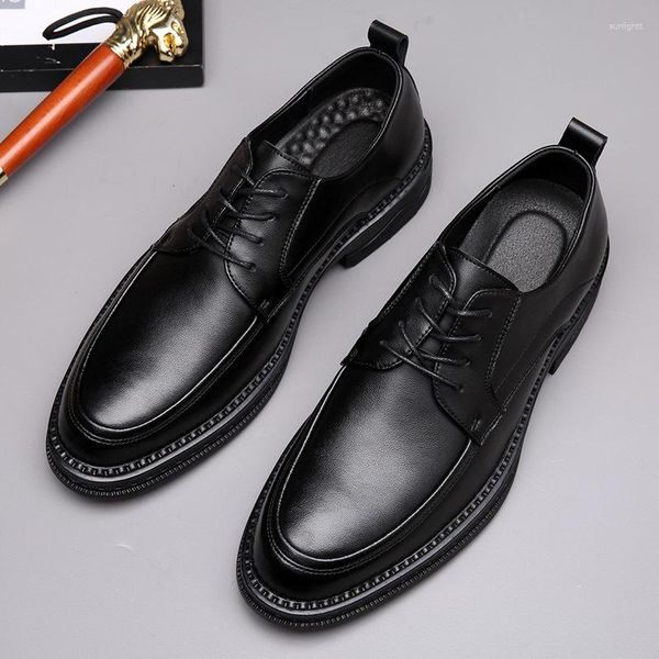 Chaussures habillées classiques en cuir authentique Oxford Business Casual Men's Soft confortable Toe Toe Lace Up Suit Shoe