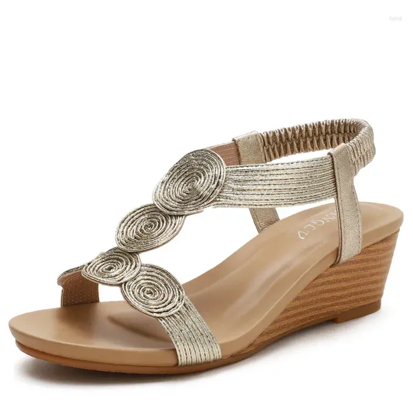 Zapatos de vestir obstrucción de cuña para mujeres grandes talas grandes 2024 Summer Med beige sandalias de tacón plataforma big bohemio negro bohemio