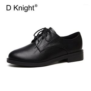 Dress Shoes College Style Dames Oxfords Pumps Fashion Lace Up Student Brogues High Heel Stijlvolle ronde Toe Lady Pumps1
