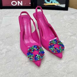 Chaussures habillées Chaussures de luxe en diamant coloré pour femmes, marque de styliste, confortables et élégantes, escarpins à talons hauts pour fête de mariage, T240302