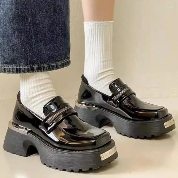 Zapatos de vestir decoración de cristal para mujeres bombos de tacones negros plataforma espesa planta de mocasines enredadera de cuero