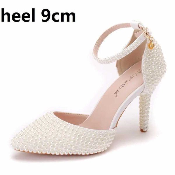 Zapatos de vestir reina de cristal punteado punta blanca marfil perla boda tacones delgados bombas de tacones de ala nupcial sandalias sandalias femenino stiletto h240409 ryiw