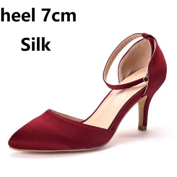 Chaussures habillées Crystal Queen femme Thin High Heels Luxury Silk Ankle Buckle Sandales Femelle Office pointu Slip Bureau Ladie Pumps H240409 6DT5