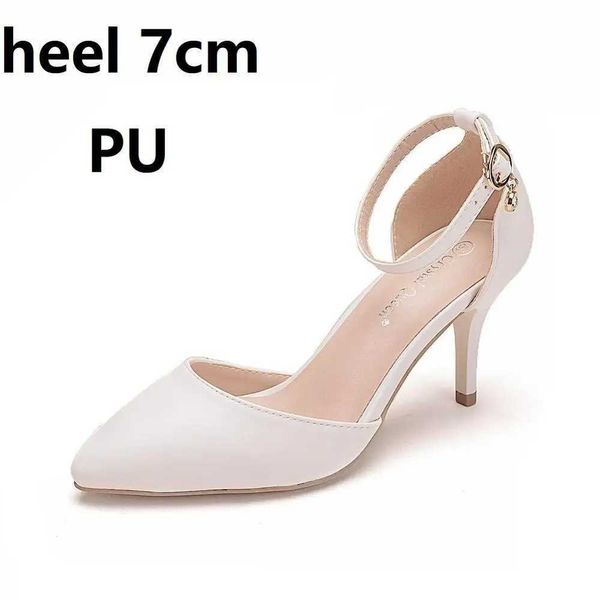 Chaussures habillées Crystal Queen femme Thin High Heels Luxury Silk Ankle Buckle Sandales Femelle Point Office Slip Bureau Ladie Pumps H240409 SNJL