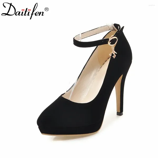 Zapatos de vestir Daitifen Spring Autumn Leede Mujeres Sexy Platform Sey Trap Pumps Metal Decoration Party Single Wedding Officer Dama