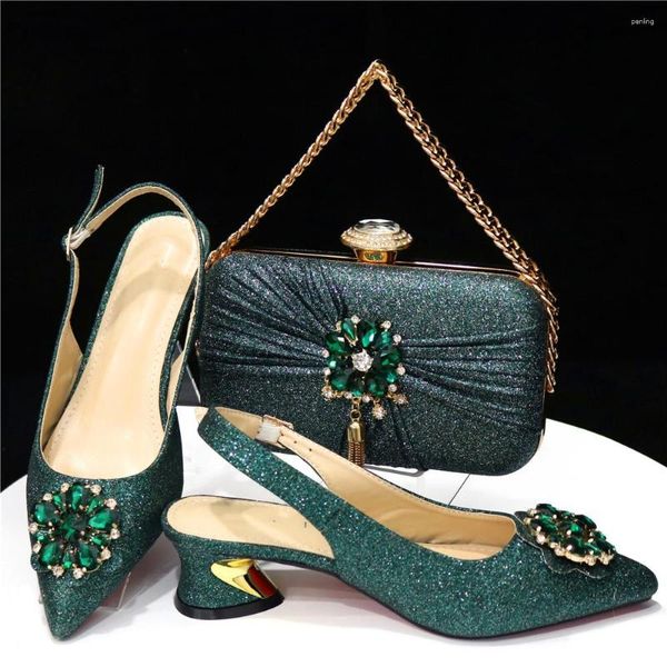 Robe chaussures vert foncé femme et sac ensemble mode dames africaines talons moyens sandales match avec sac à main pompes escarpins femme CR948