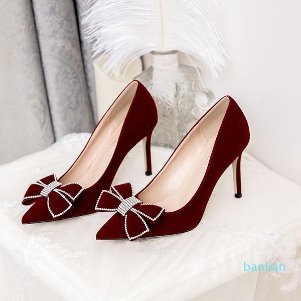 Zapatos de vestir Delicado Borgoña de las mujeres rojas para la boda Bombas de gamuza de imitación nupcial Mujer Stiletto Tacones altos Crystal Bowknot Tacones MujerDre